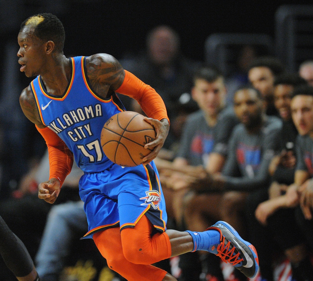 的身份看待 的身份看待