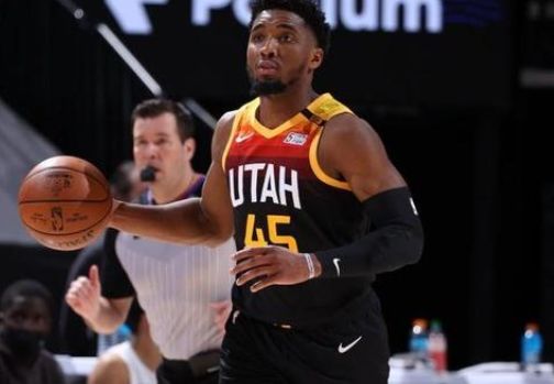 被认为不够 被认为不够