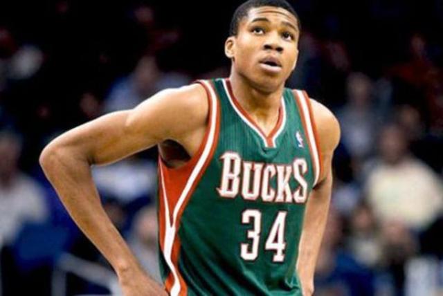 中路跟进的 中路跟进的